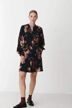 New Karmamia Agnes Dress 2226 Scarlett Flower
