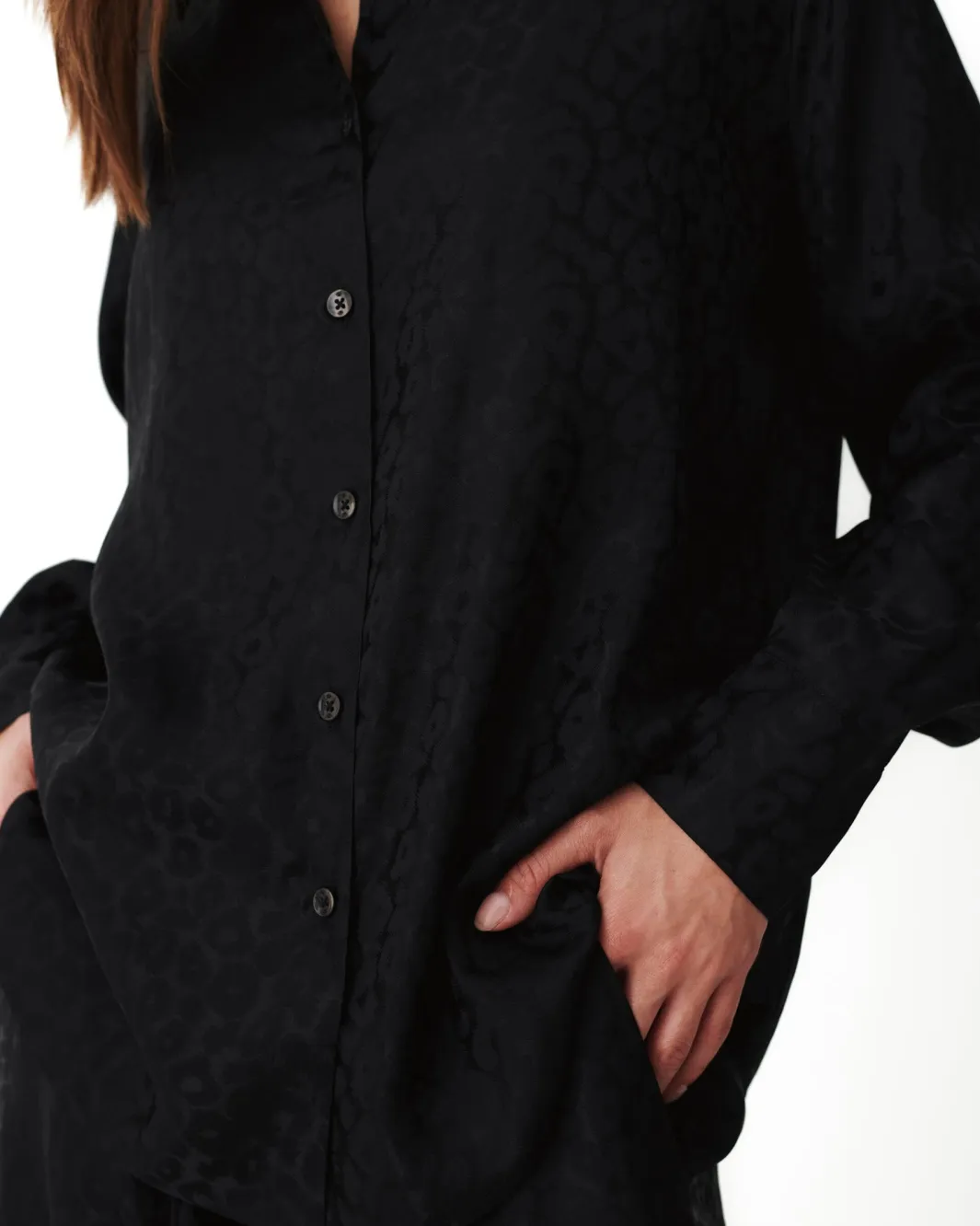 Discount Karmamia Alma Shirt 2241 Black Leo Silk
