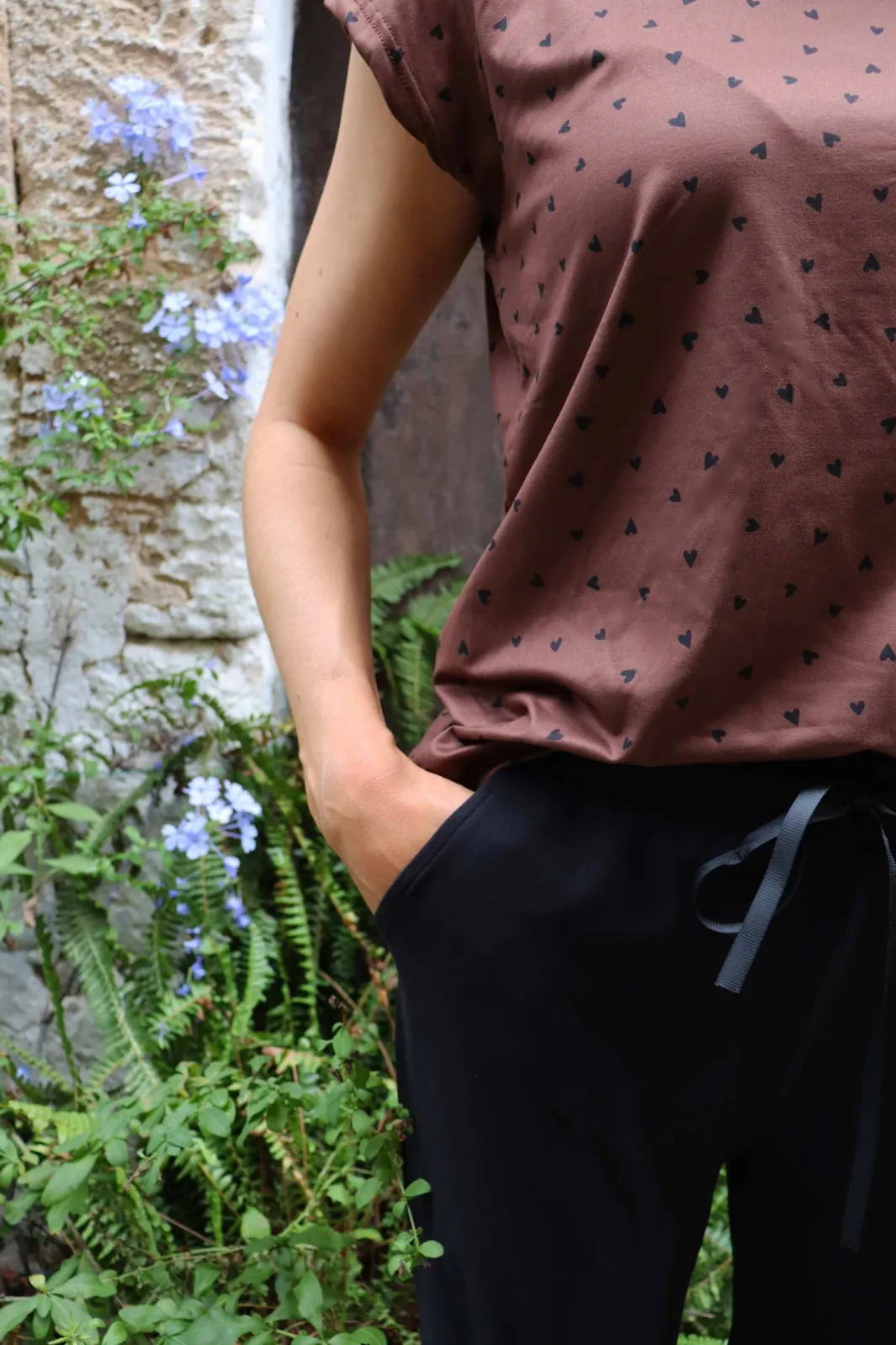 Hot Liberte Alma-U-Tshirt 9581 Brown Black Heart