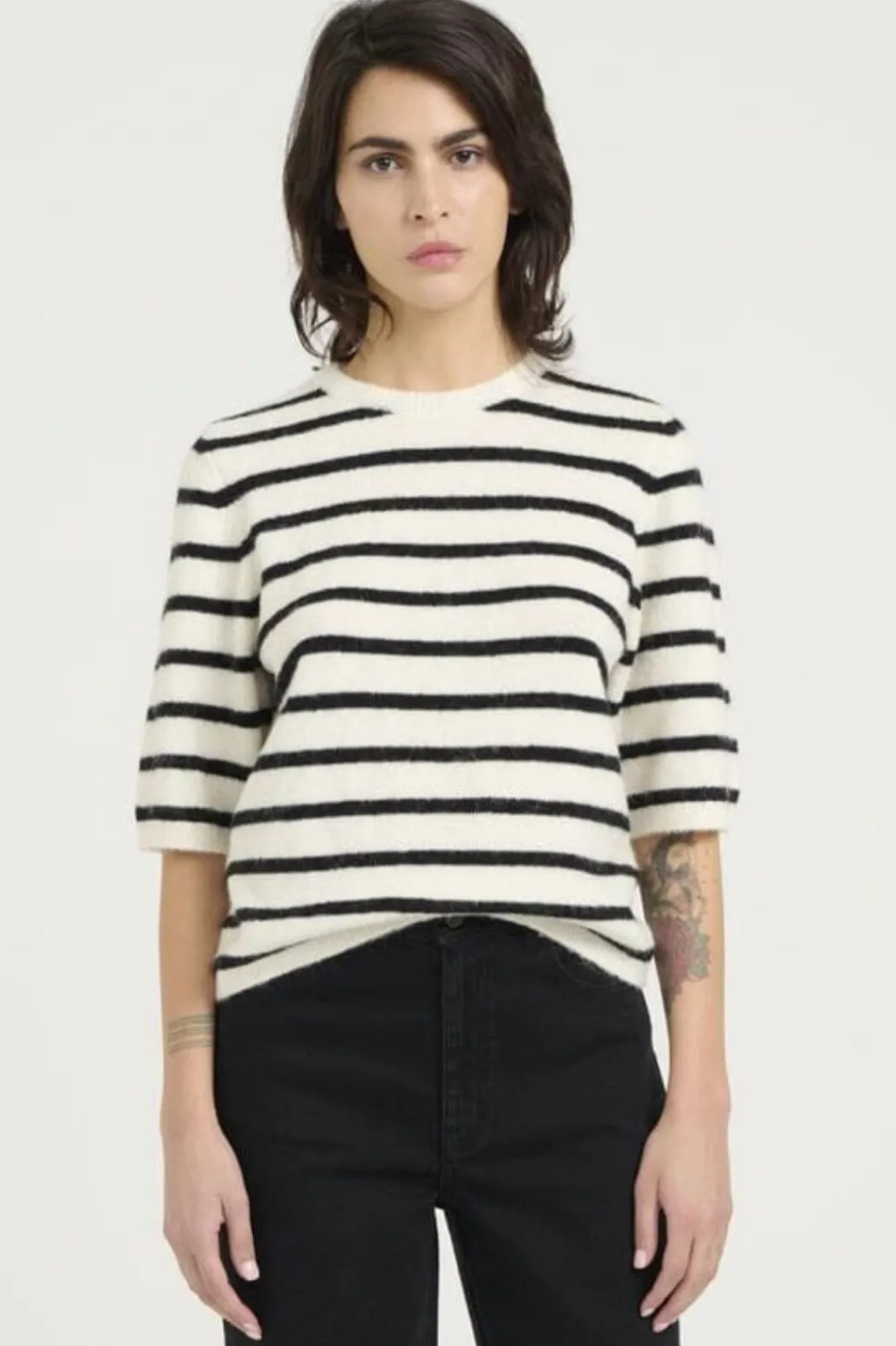 Discount Gestuz Alphagz Ss Tee Striped 106145 Ivory Black Striped