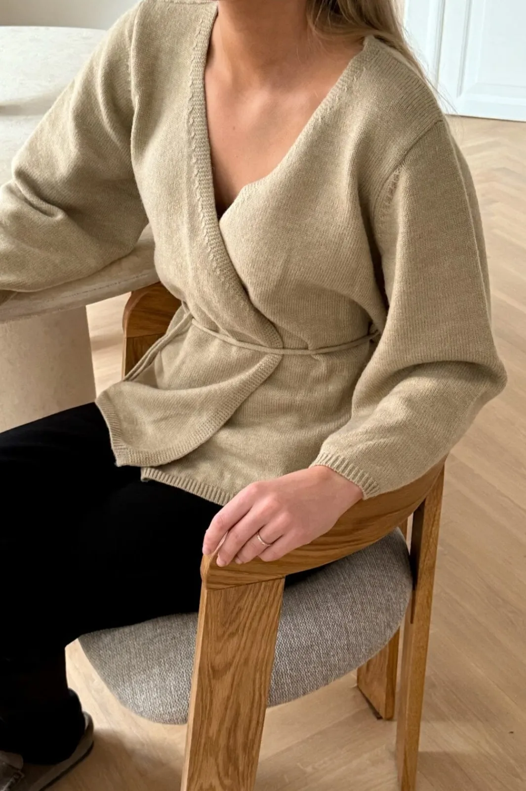 Clearance BYIC Anneic Cardigan A079-1 Beige