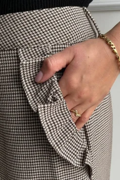 Online Stories From The Atelier By Copenhagen Shoes As Magic Pants CC8097 902