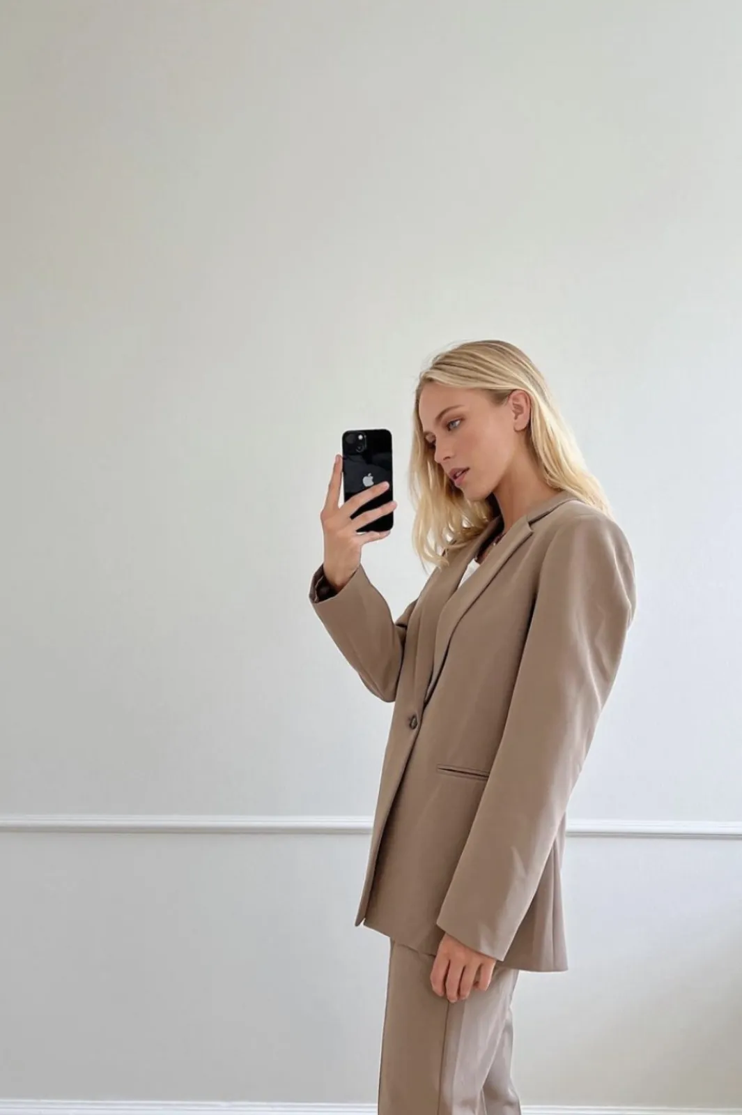 New Neo Noir Avery Suit Blazer Dusty Brown