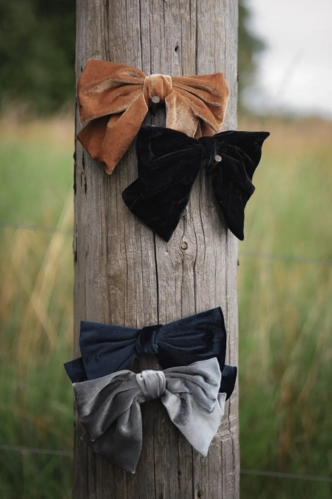 Black Colour Bccorinne Big Bow Barette Hair Clip Frappe