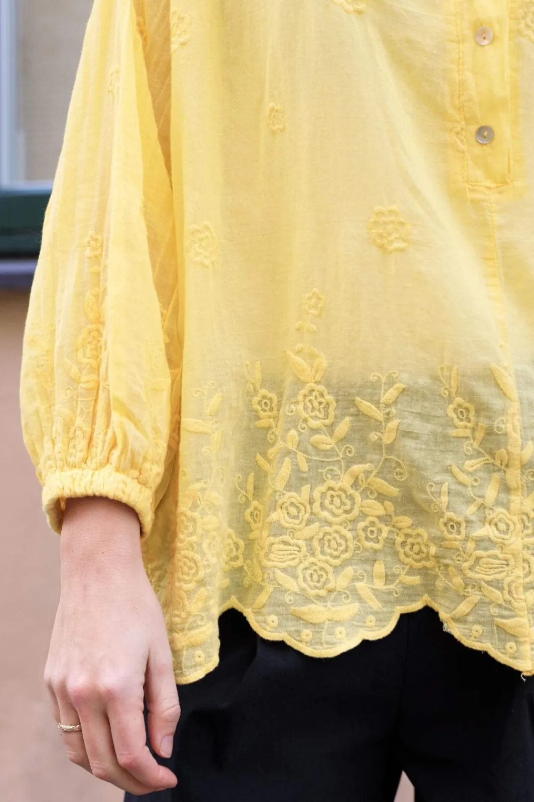 Sale Black Colour Bclaura Blouse 40869 Pastel Yellow