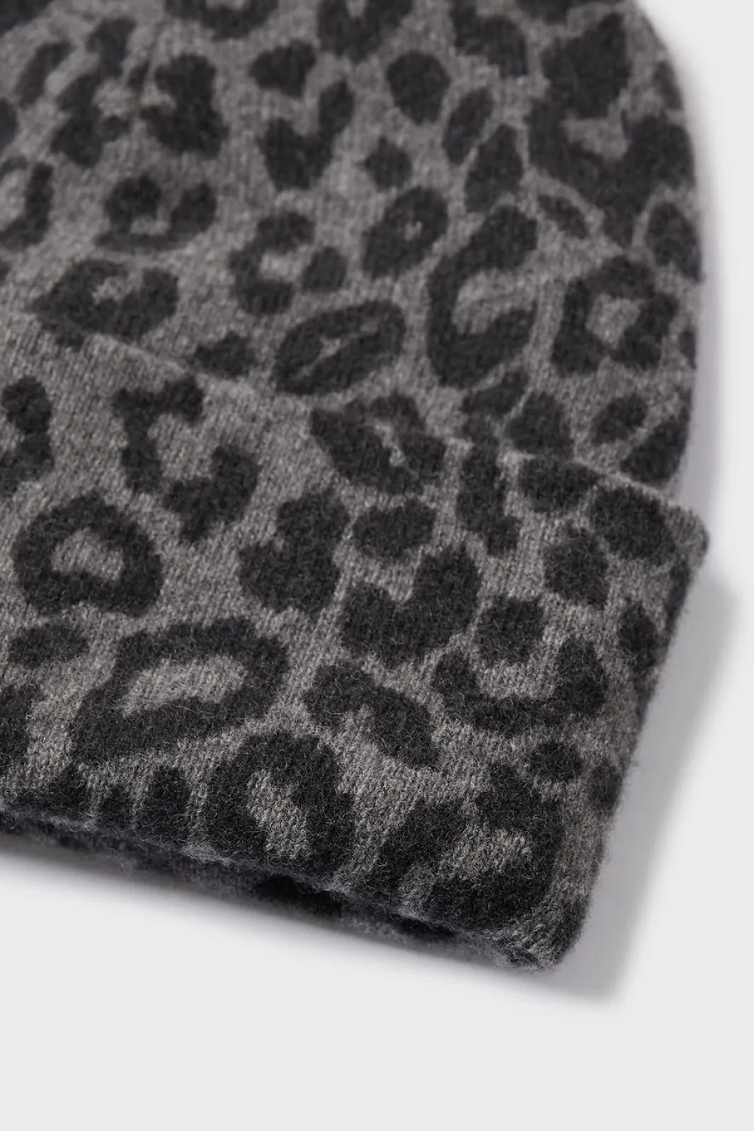 Lala Berlin Beanie Bina 10020105 Asphalt Leo