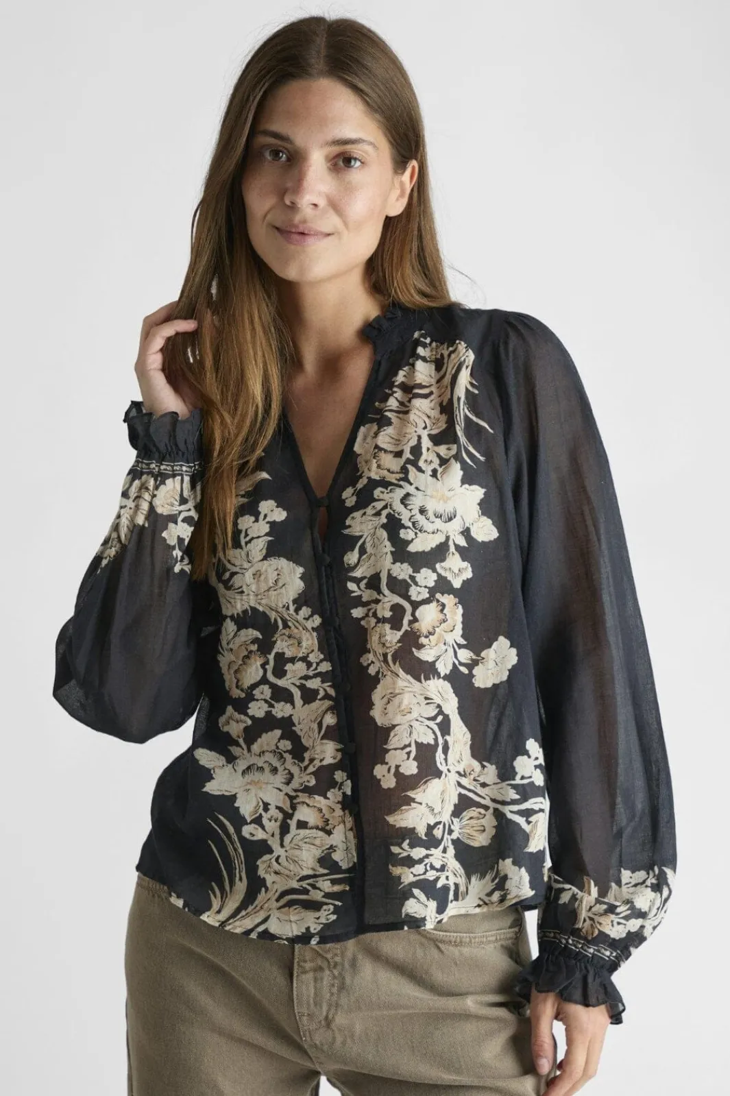 Hot Neo Noir Brise Printed Voile Blouse Navy