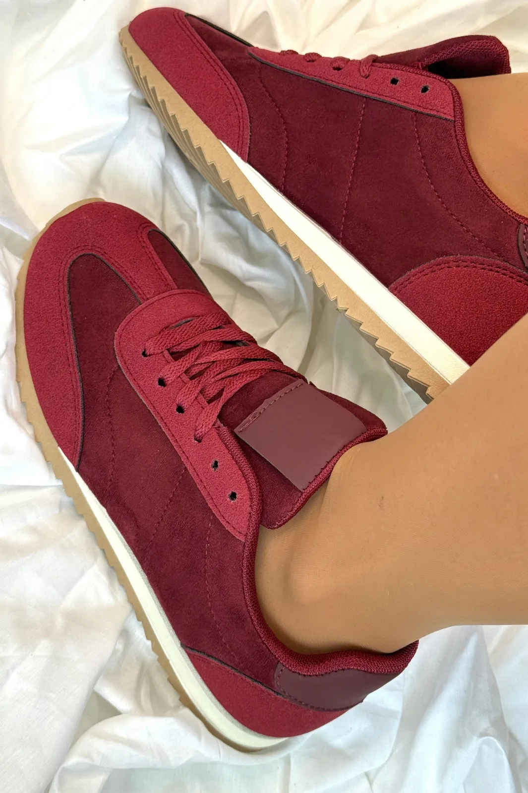 Discount Bloom Buttercup Sneakers Burgundy