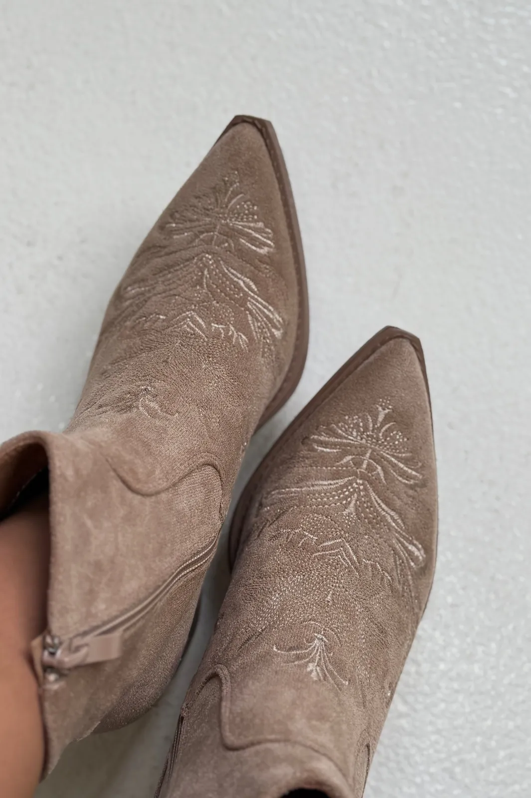 New Bloom Camila Boots Taupe