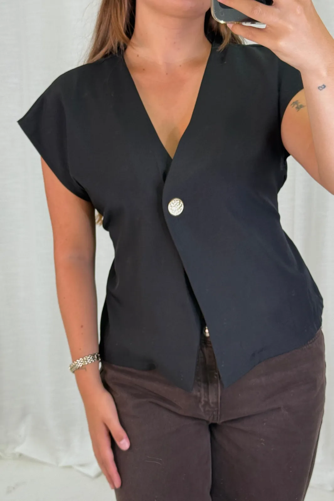 Discount A-bee Clarice Top Black
