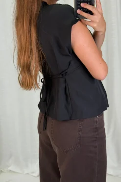 Discount A-bee Clarice Top Black