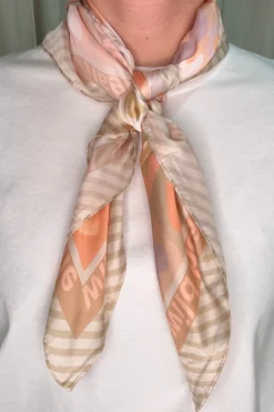 Best A-bee Dina Scarf Beige