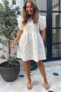 New BYIC Edithic Dress wdream White Dream