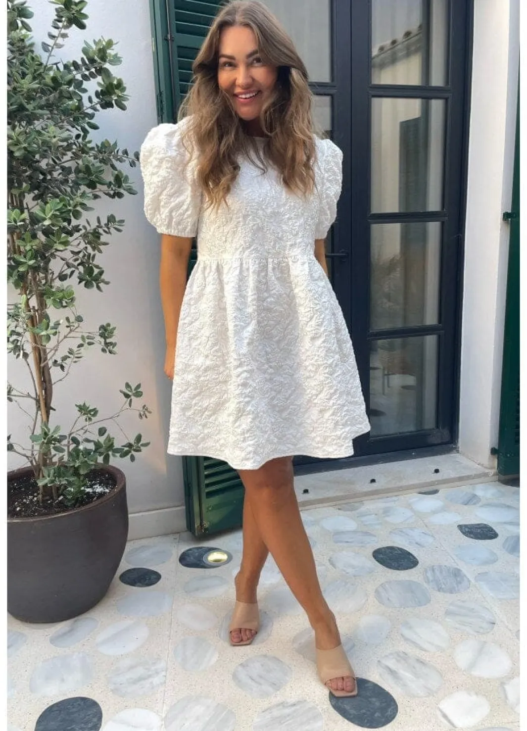 New BYIC Edithic Dress wdream White Dream