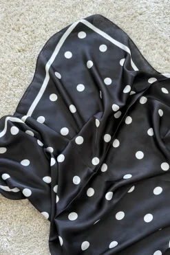 Hot A-bee Elin Scarf Black