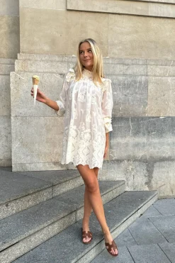 Sale BYIC Ellinoric Lace Dress vw Vintage White