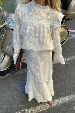 New BYIC Ellinoric Lace Maxi Skirt vw Vintage White