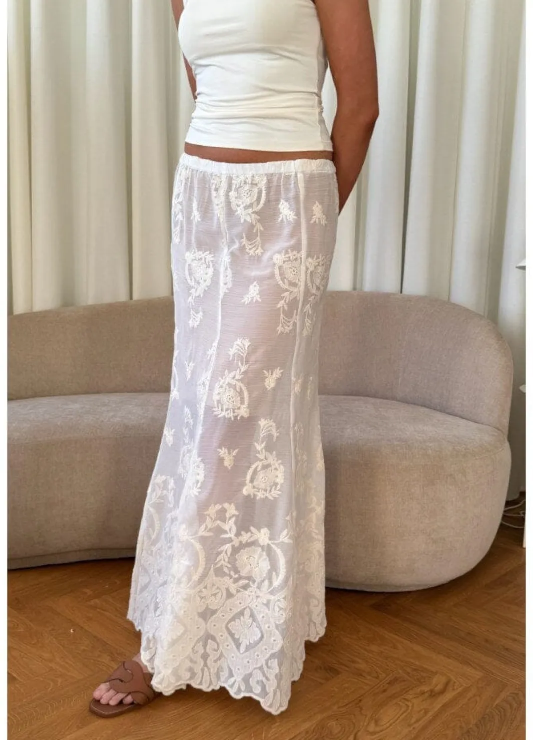 New BYIC Ellinoric Lace Maxi Skirt vw Vintage White