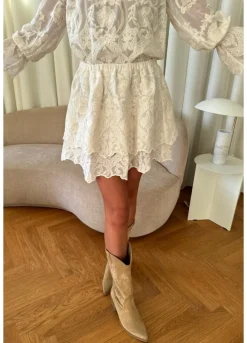 Hot BYIC Ellinoric Lace Mini Skirt vw Vintage White