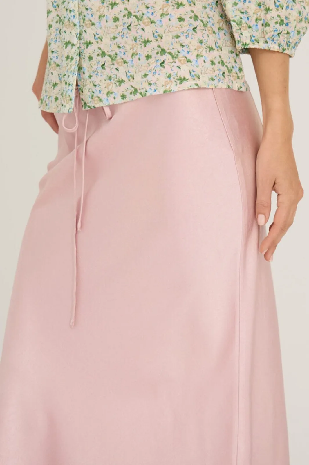 Hot A-View Emily Skirt 147 Pale Rose