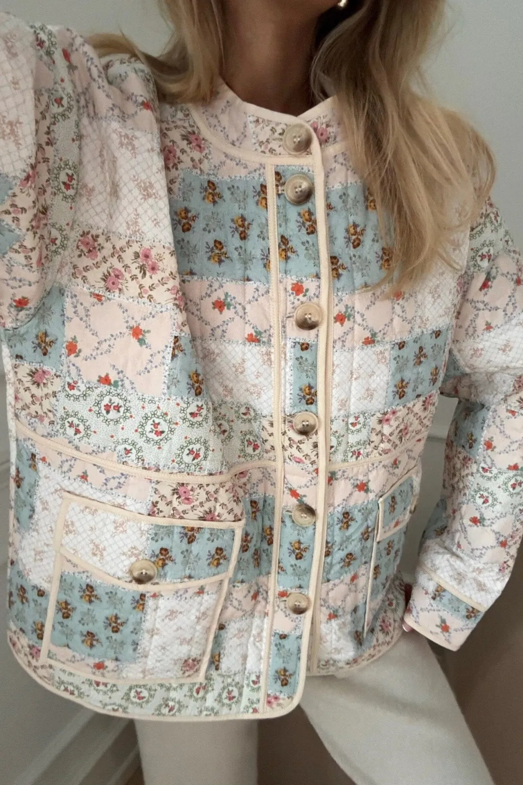 New BYIC Emmyic Quilted Jacket A23107 Blue Multicolor Flower Print