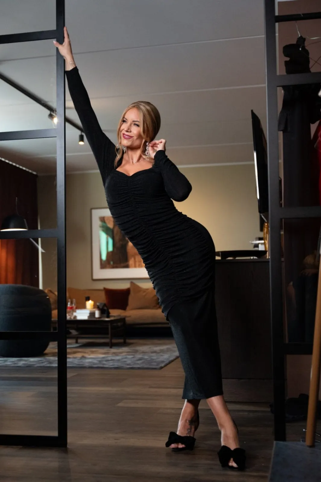 Online Valentin Studio Event dress black