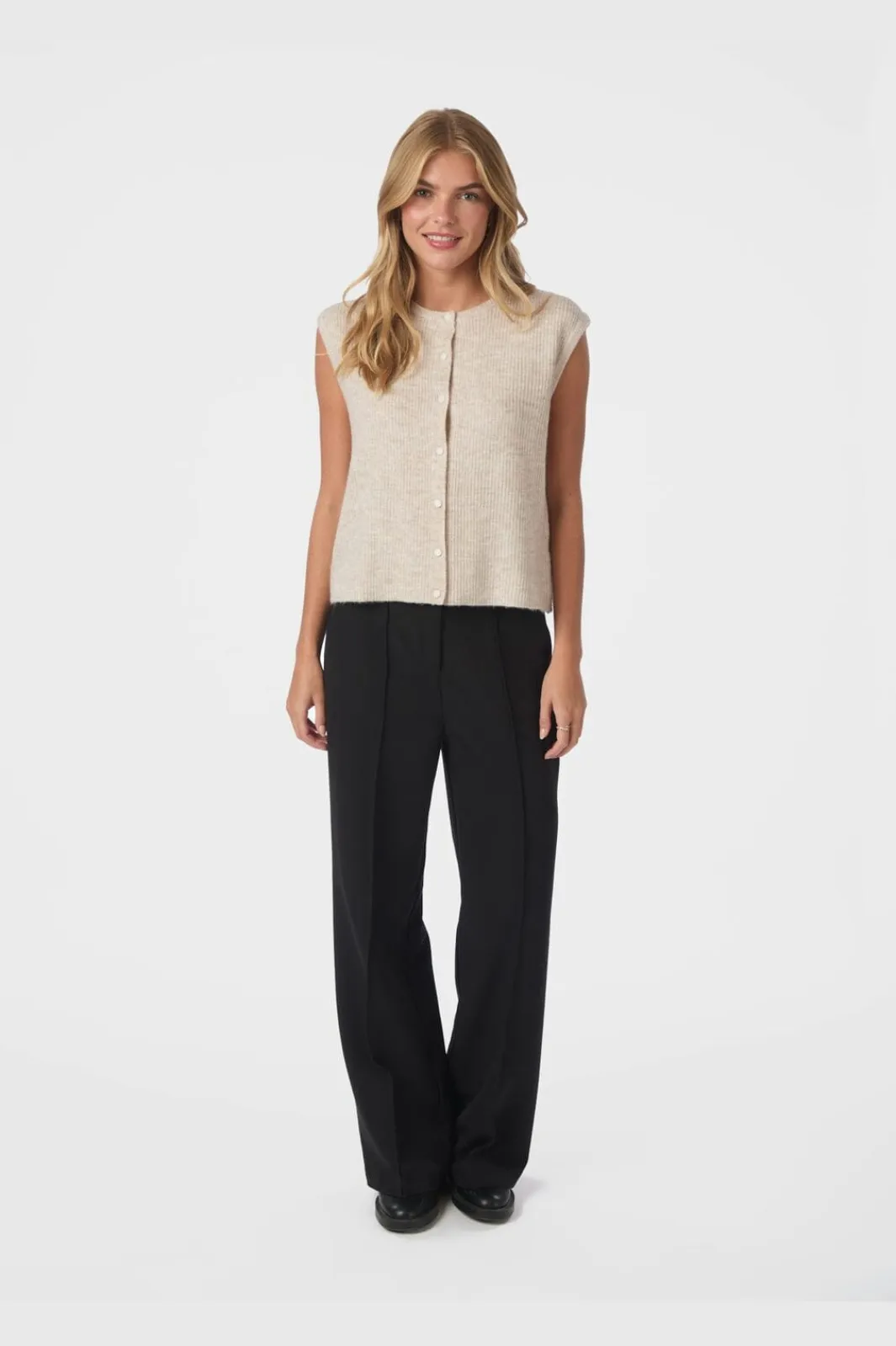 Sale Neo Noir Everest Knit Vest 164870 119