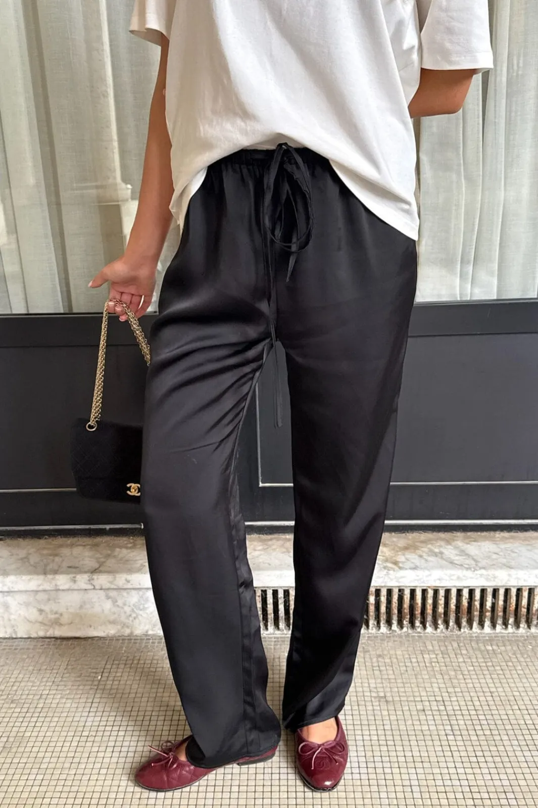 Discount BYIC Fieic Pants A23851 Black Satin