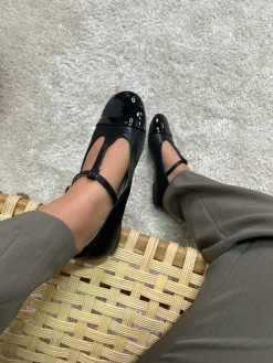 Bloom Fleur Black