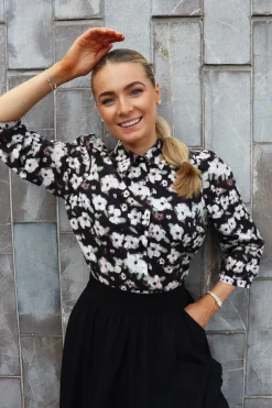 Hot Liberte Flora-Blouse 21249 Black Creme Mint Flower