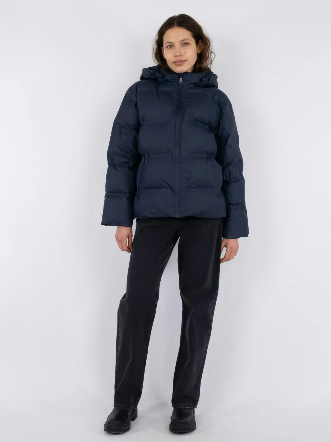 Hot Neo Noir Fox C Puffer Jacket Navy