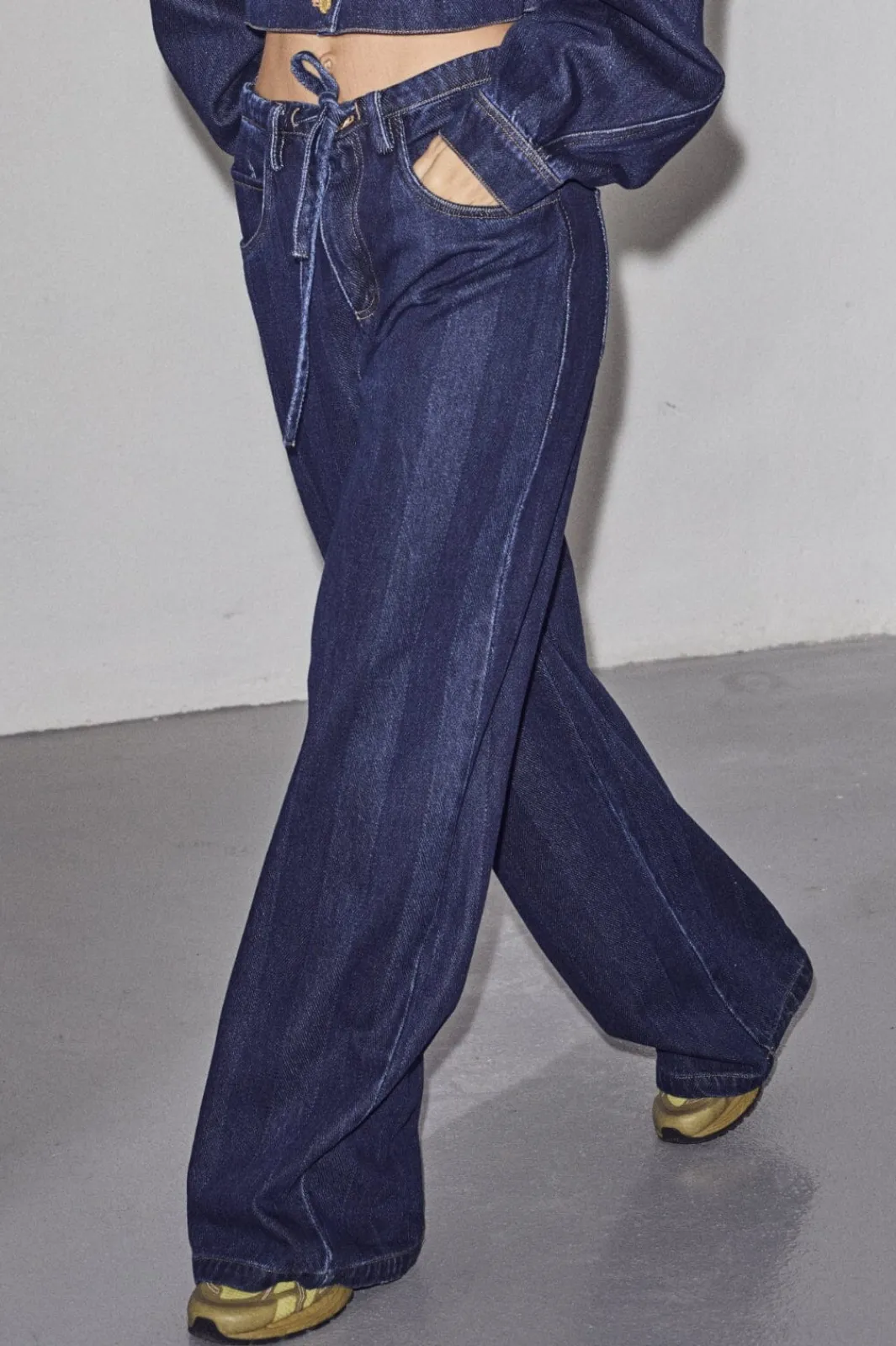 Sale Haute L'Amitié Hering String Tie Jeans HL10060 Indigo