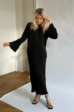 Online BYIC Kellyic Long Plissé Dress A23287 Black