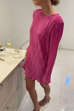 Best BYIC Kellyic Plissé Dress Fuchsia Pink