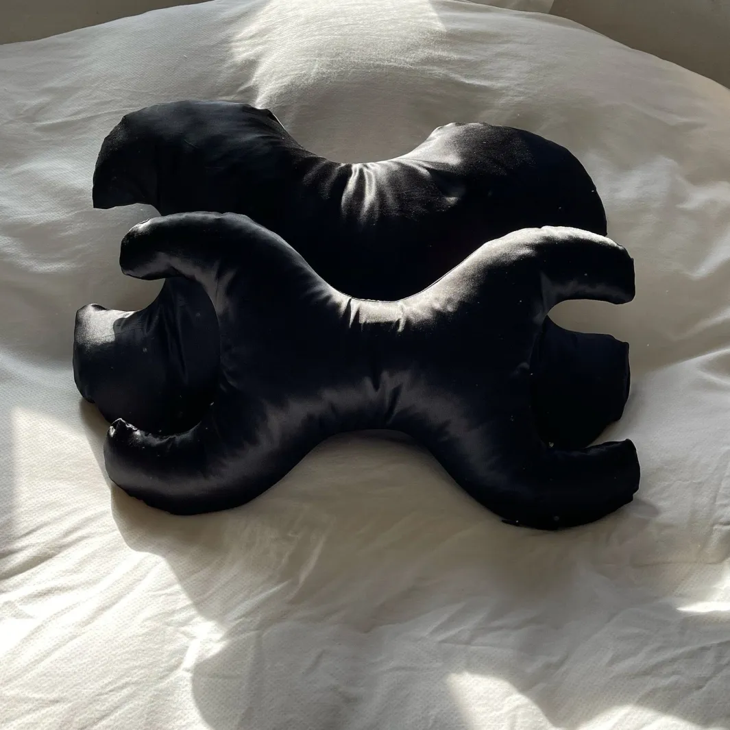 Outlet Save My Face La Petite lille pude med 100% silkebetræk Black