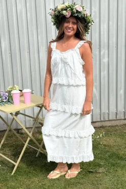 Dear Molly Laura And Charlott 152219B White