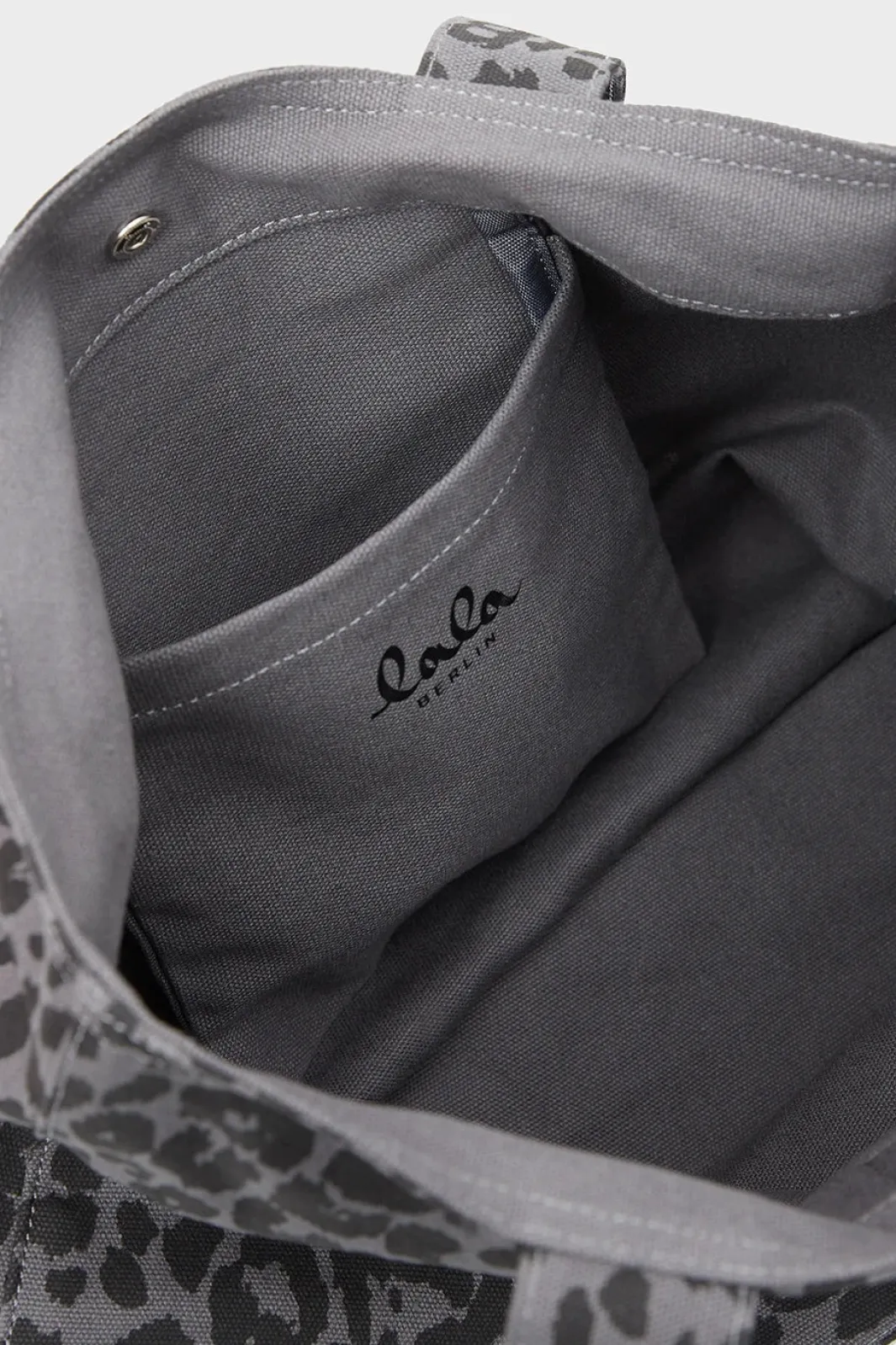 Sale Lala Berlin Lbtote Carmela 10020173 Asphalt Leo
