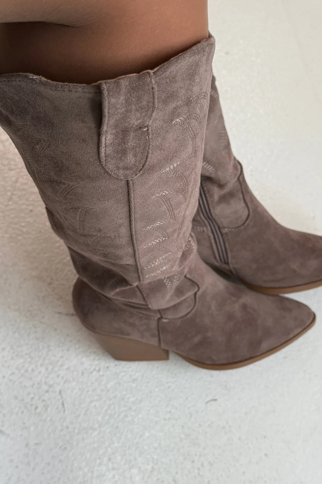 Best Bloom Liana Boots Taupe