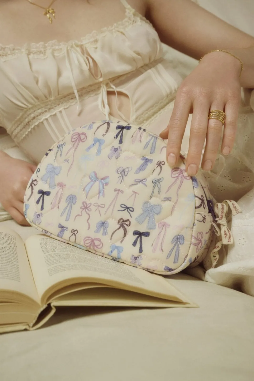 Maanesten Makeup Bag Medium 3964 Cute Bows