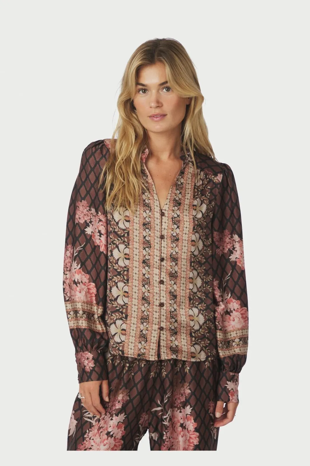 Online Neo Noir Massima Botanical Border Blouse 167029 100