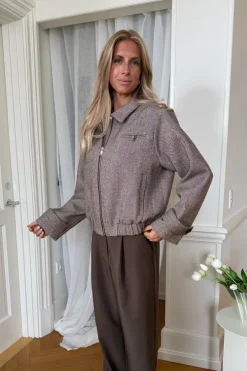 New BYIC Miaic Short Jacket A23919 Brown Stripes