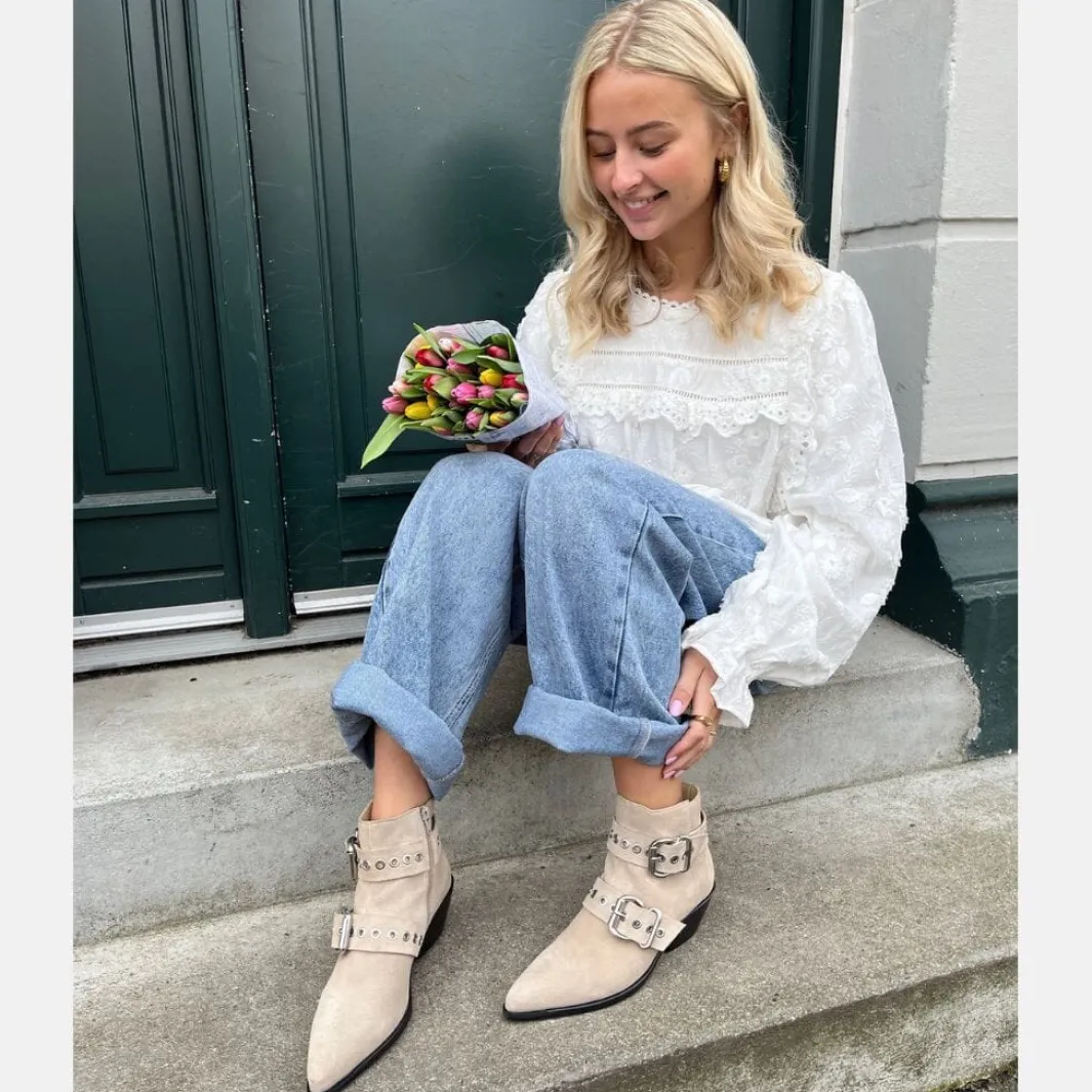 Best Copenhagen Shoes Move For More Suede CS8464 0002