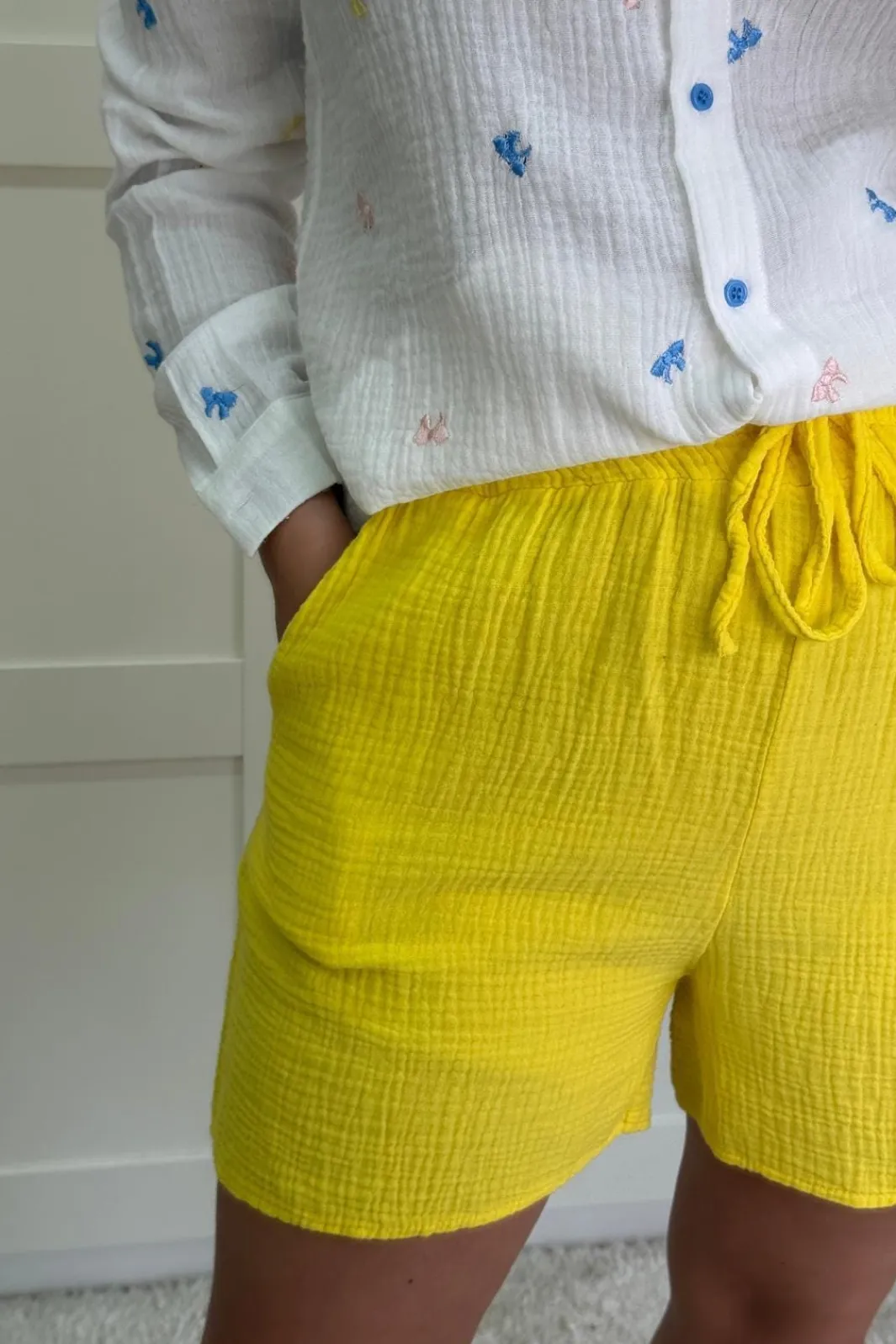 Best A-bee Nelly Shorts Yellow