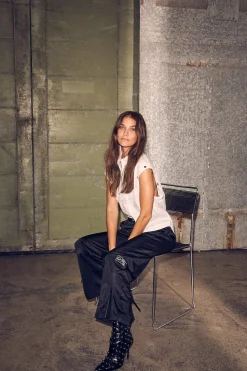 Best Haute L'Amitié New Zip Track Pants HL10391 Black
