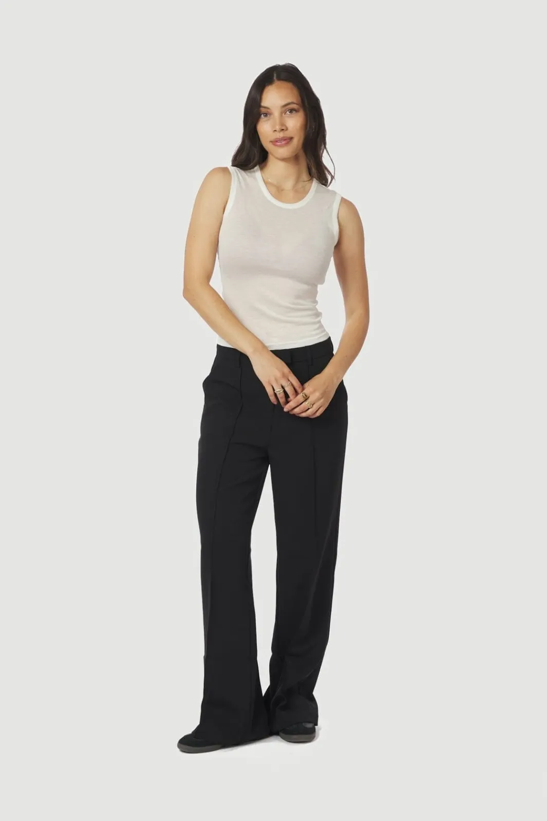 New Neo Noir Nimbi Fine Rib Top 167270 120