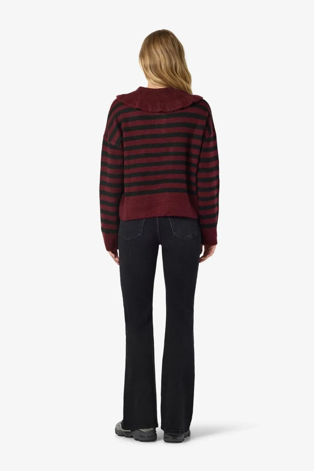 Noisy May Nmbrooke L/S Frill Collar Knit 4924582 Windsor Wine Black