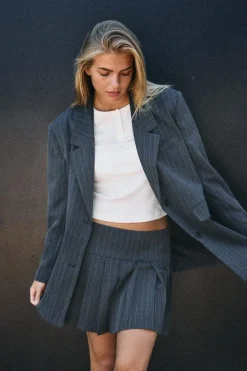 Sale Noisy May Nmcelia L/S Oversize Pinstripe Blazer Fw 4977588 Dark Grey Melange Pinstripe