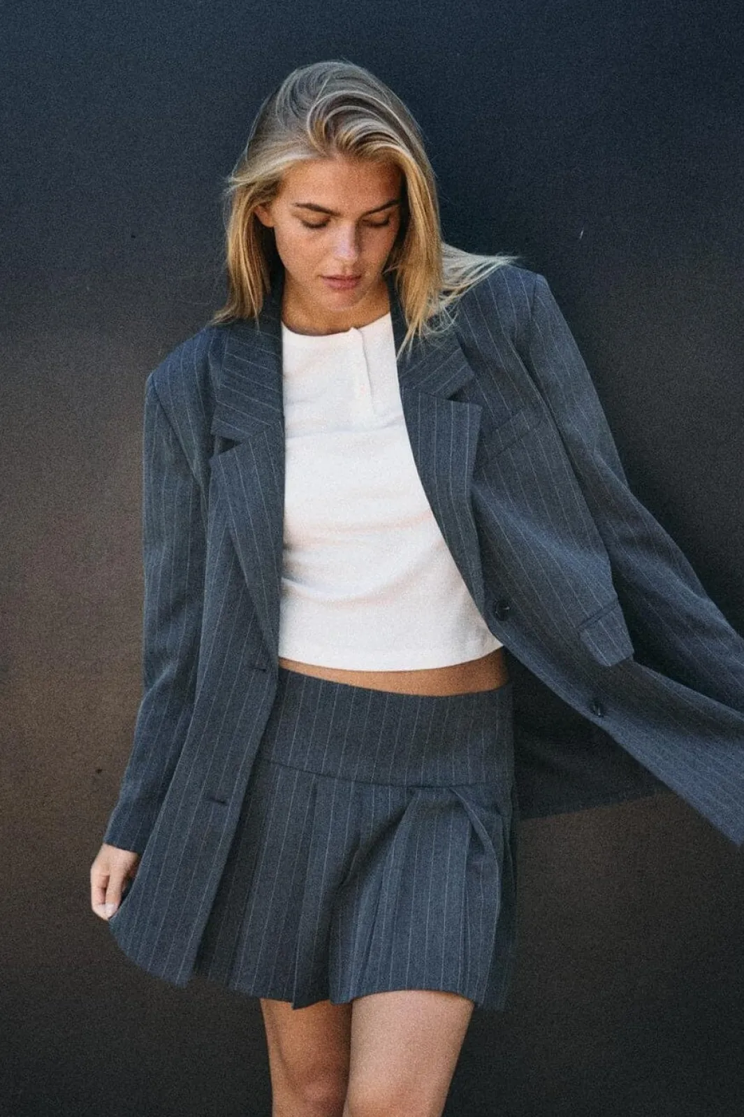 Sale Noisy May Nmcelia L/S Oversize Pinstripe Blazer Fw 4977588 Dark Grey Melange Pinstripe