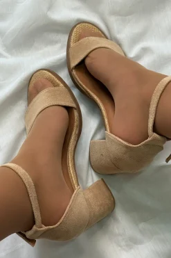 Best Bloom Norah Sandal Camel