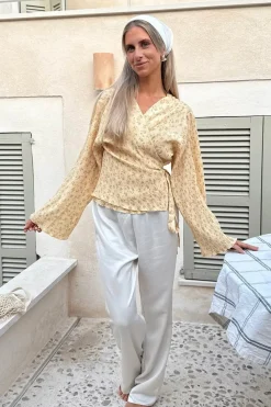 New BYIC Ofeliaic Wrap Shirt A23939 Yellow Flower Print